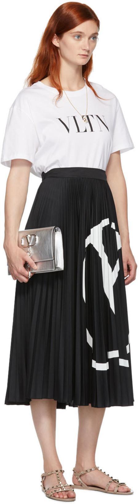 VALENTINO GARAVANI Rockstud Rubber Sandals In Poudre Color In Beige