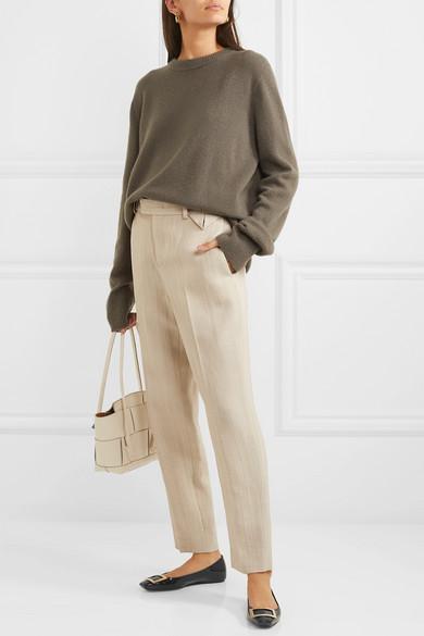 ROGER VIVIER Trompette Bellerine Glossed-leather Ballet Flats In Black