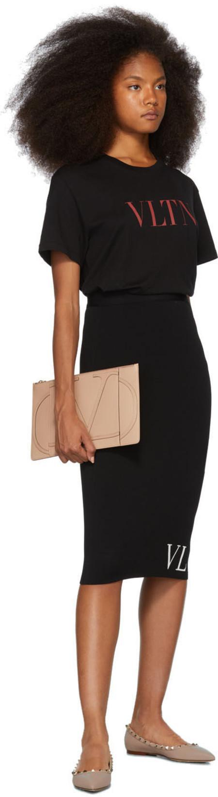 VALENTINO GARAVANI Valentino Pointed Toe Flat Shoes With Gold-tone Rockstuds In Pink