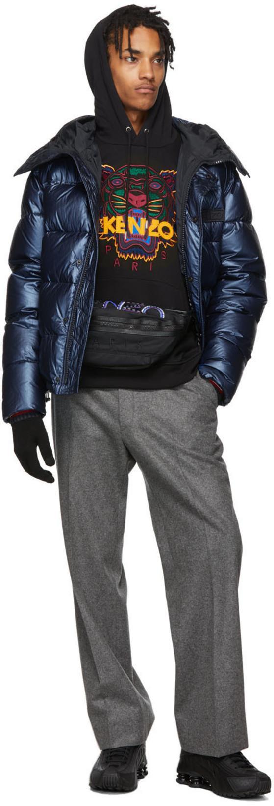 NIKE Wmns Shox R4 Sneakers Black