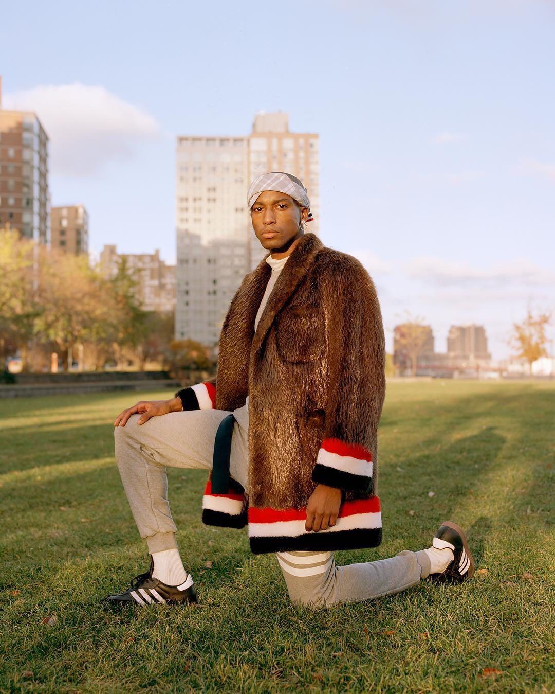 THOM BROWNE Jogger Trousers 4 Bar In Grey