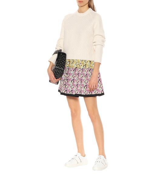 VALENTINO GARAVANI White Rockstud-embellished Low-top Sneakers