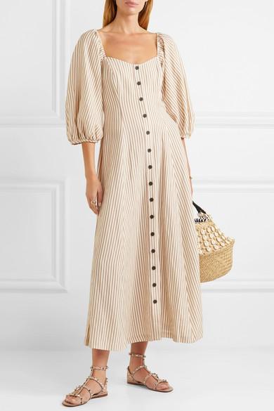 VALENTINO GARAVANI Rockstud Flat Sandals? In Brown