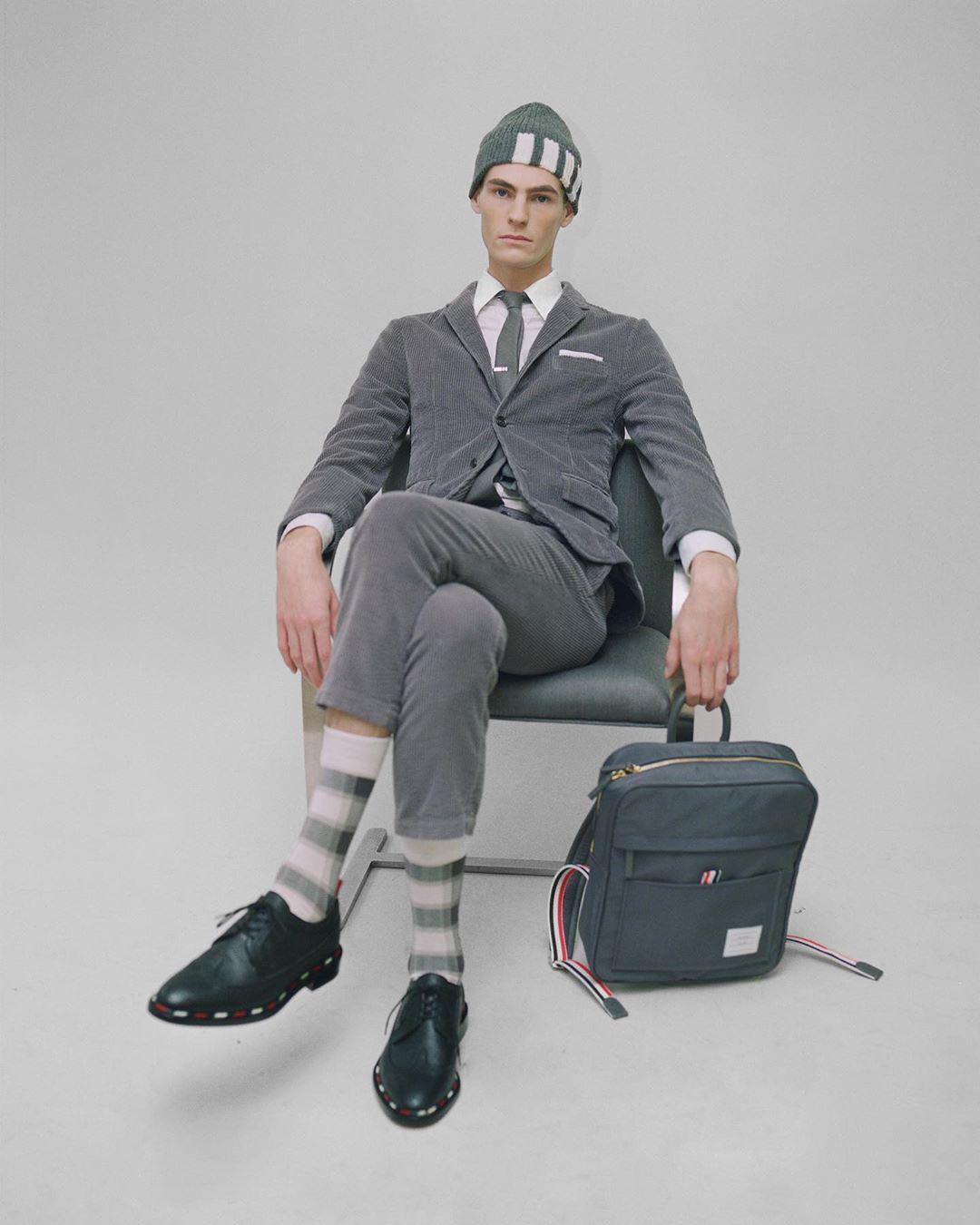 THOM BROWNE Classic Longwing Brogue In Black