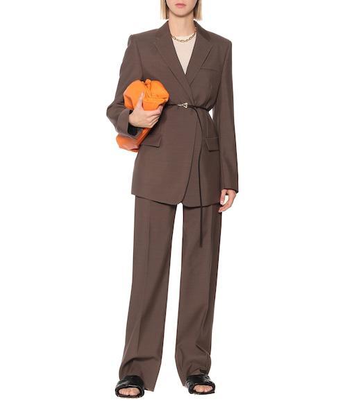 BOTTEGA VENETA The Lido Intrecciato Leather Sandal In Black