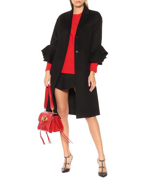 VALENTINO GARAVANI Studded Leather Decollete Pumps In Black