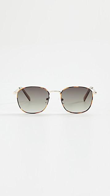 FRANK & EILEEN Eileen Tattered Denim Shirt In White