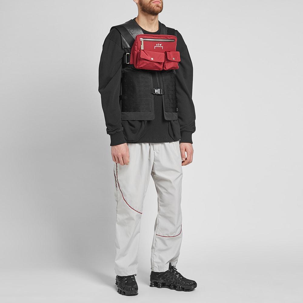 NIKE Wmns Shox R4 Sneakers Black