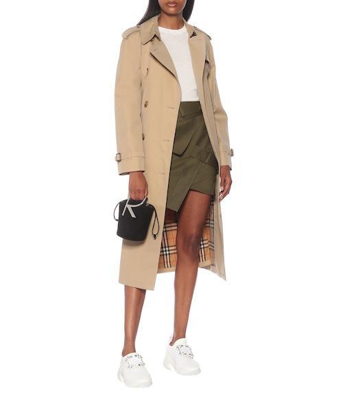 ROGER VIVIER Viv Run White Sneakers