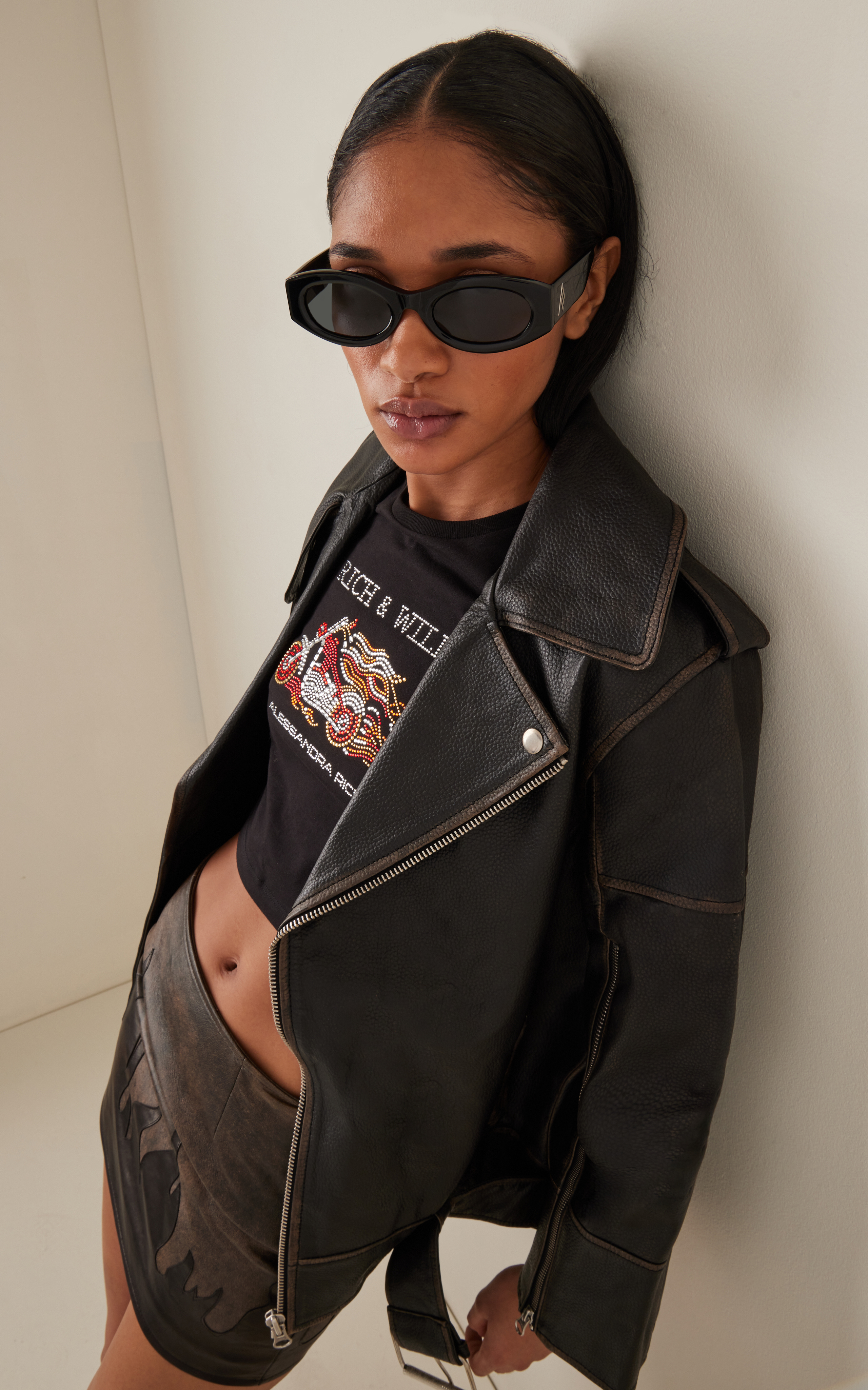 2024年时髦穿搭趋势：“废土风”卷土重来！