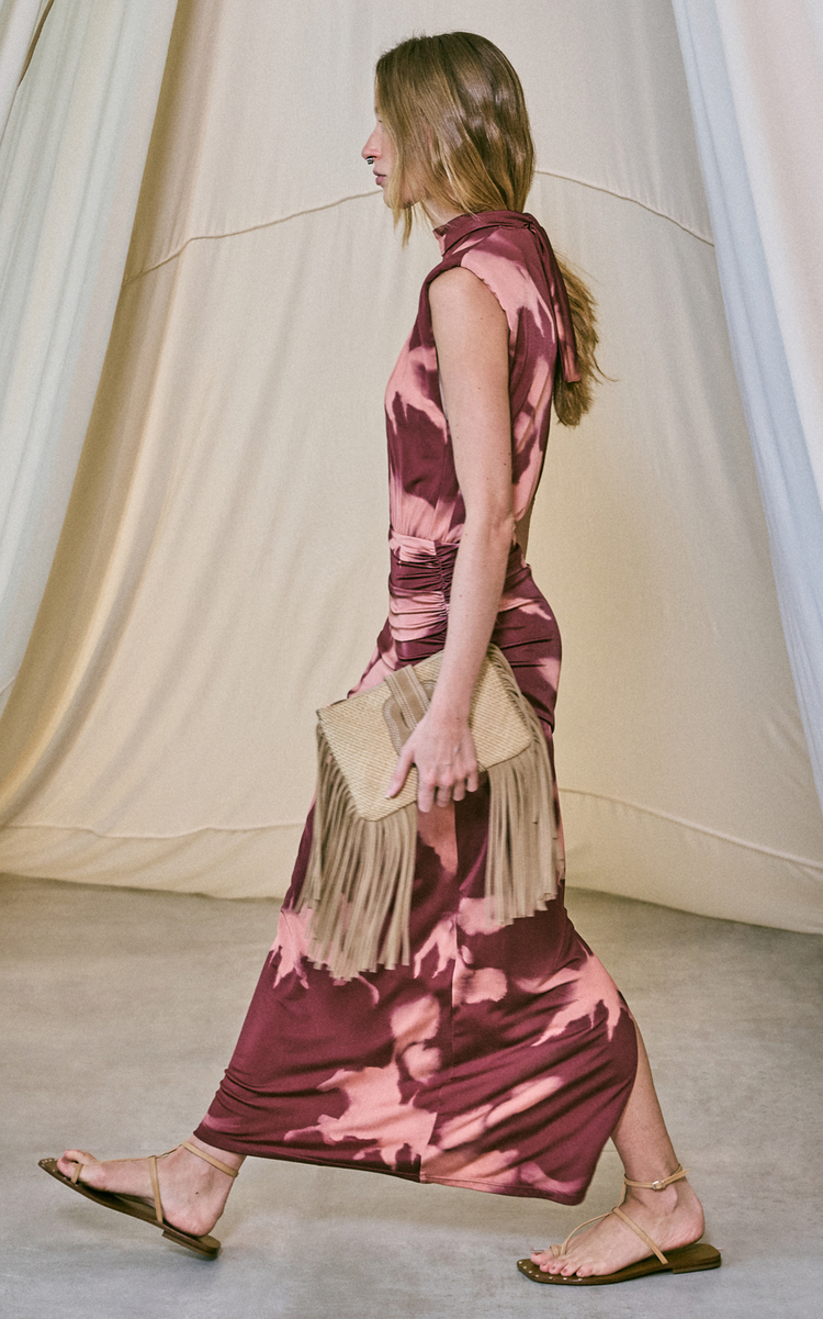 2024年时髦穿搭趋势：“废土风”卷土重来！