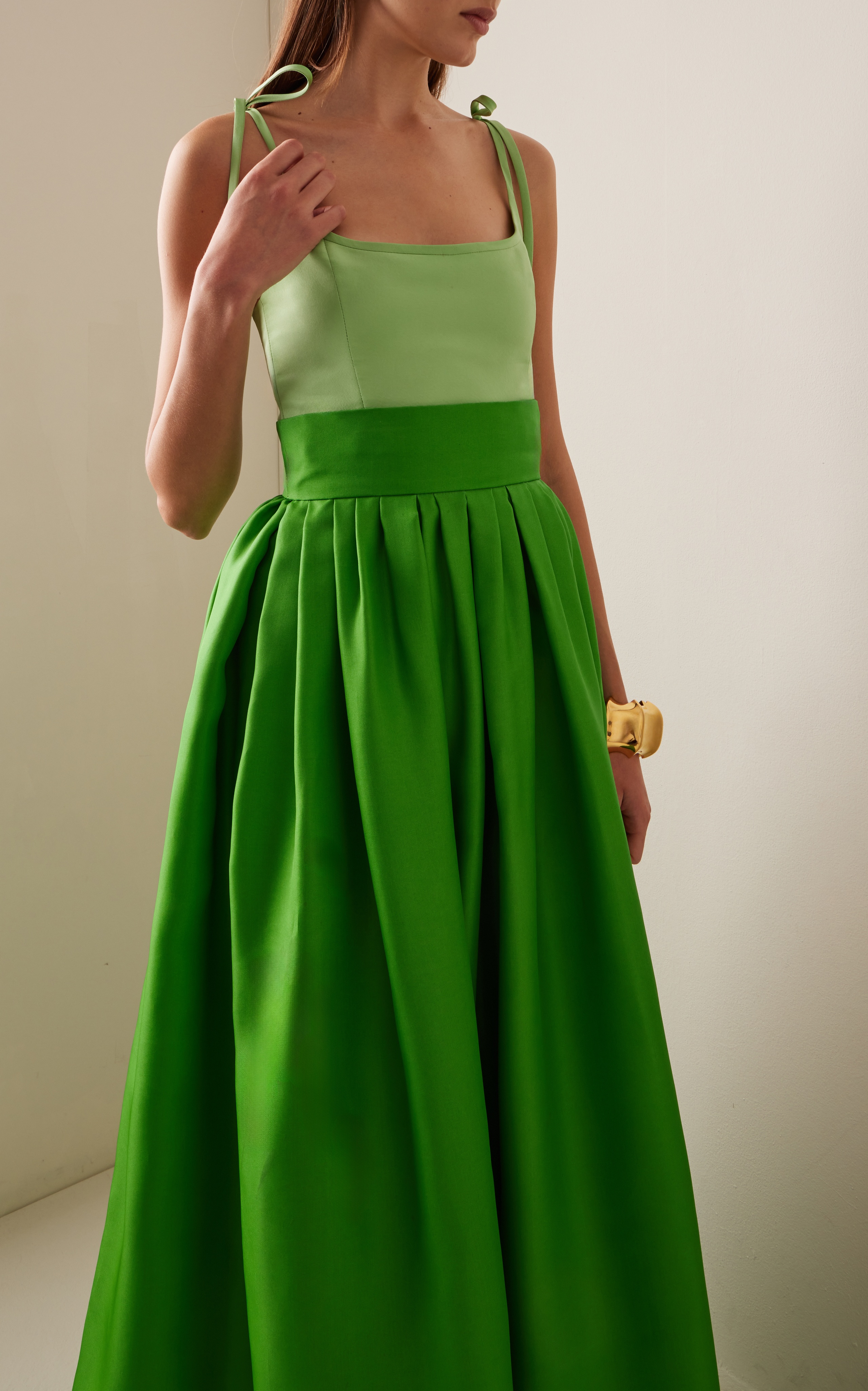 当代年轻人的精神快充：把自己打扮成一颗植物！