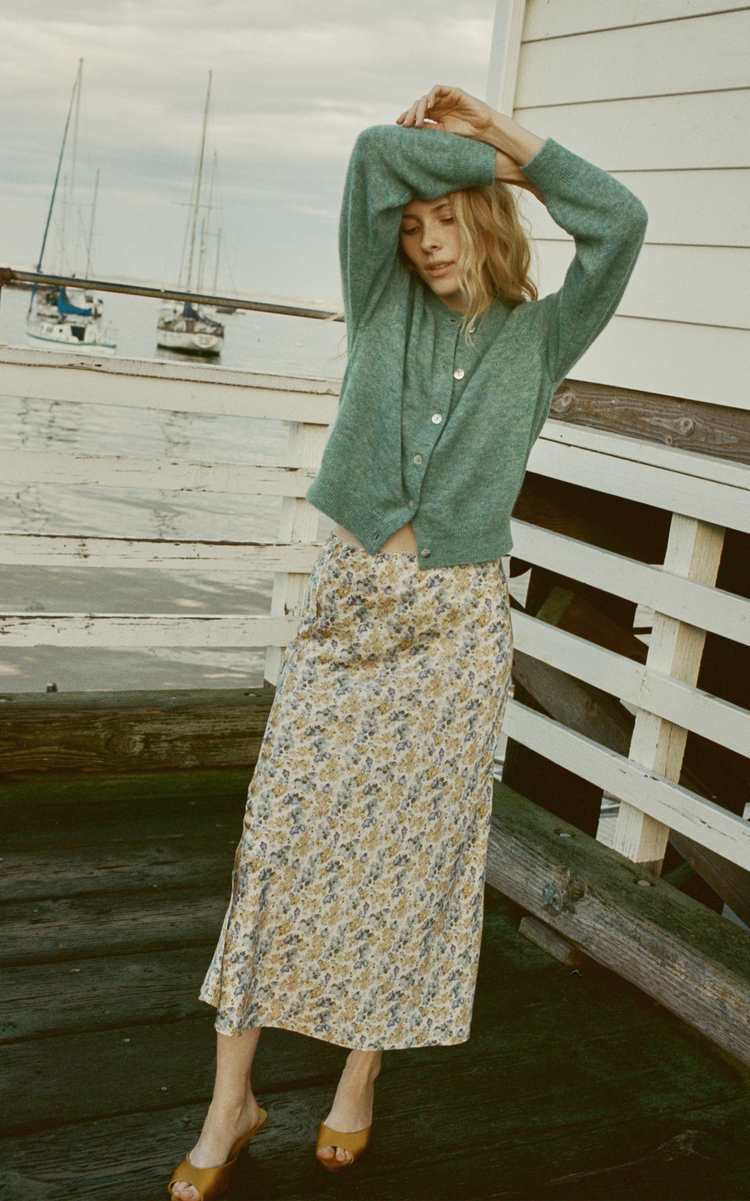 韩系穿搭万能公式，“爆”改早春穿搭