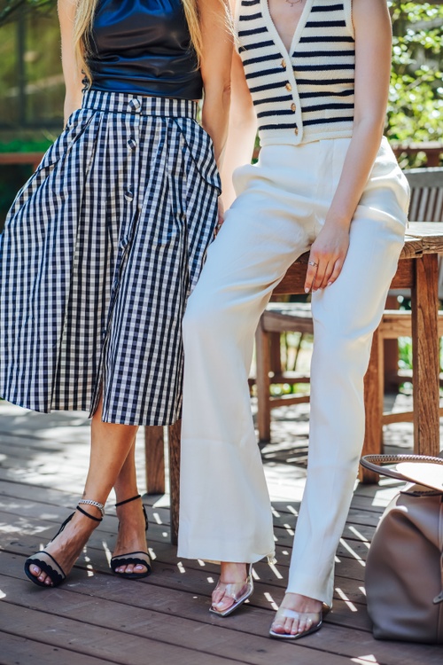 How to Style a Linen Pants - Outfits and Tips