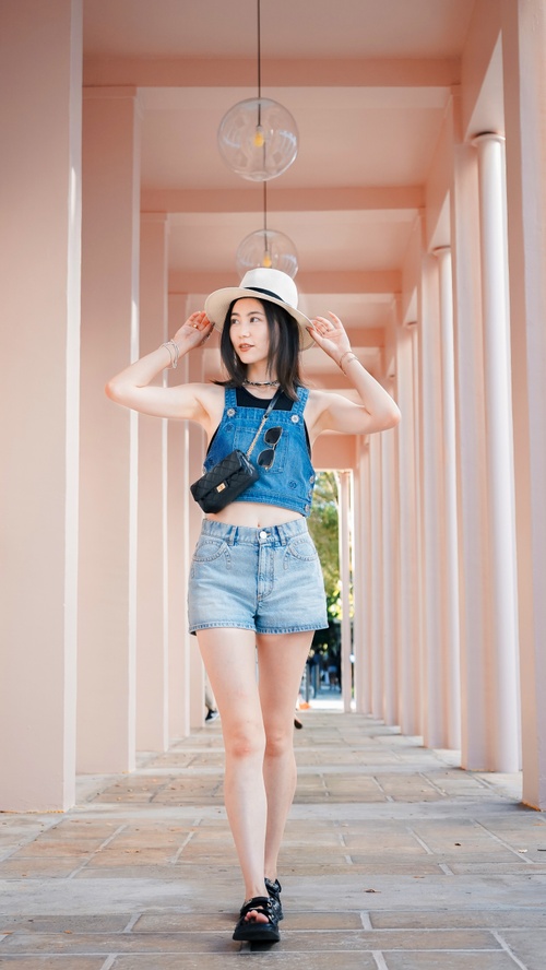 What to Wear With Jean Shorts