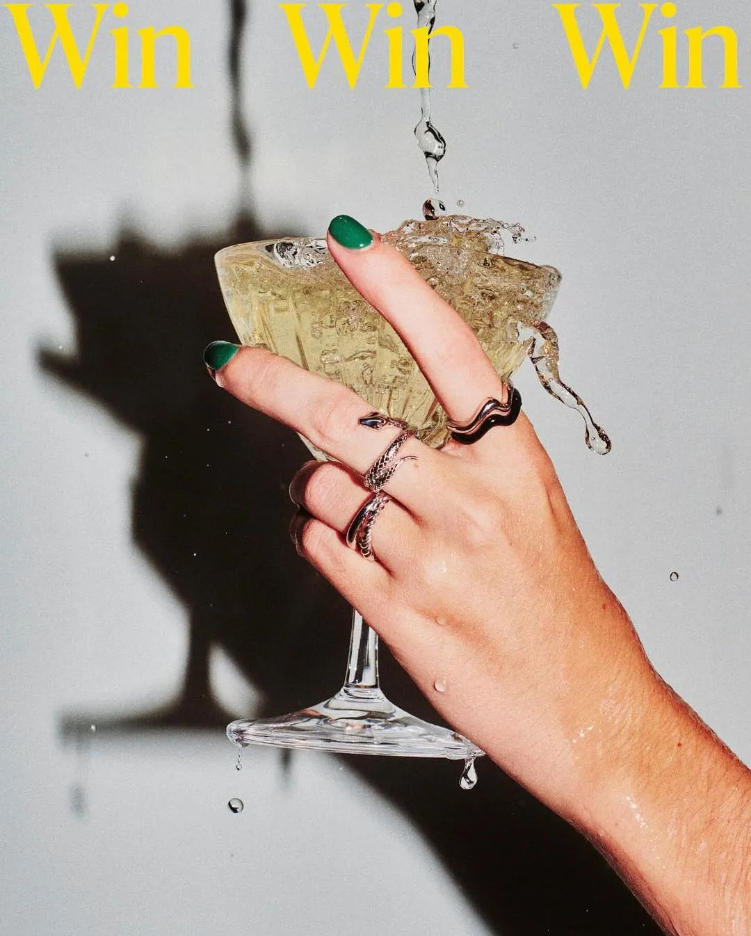 时髦单品|年轻人命里缺金?那咱就戴满黄金!