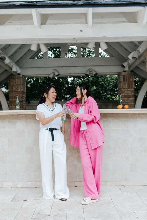 How to Style a Linen Pants - Outfits and Tips