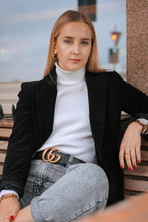Gucci Belts: A Comprehensive Styling Guide